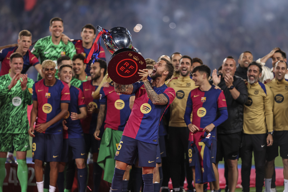 巴萨俱乐部, 不对 巴萨俱乐部, 不对