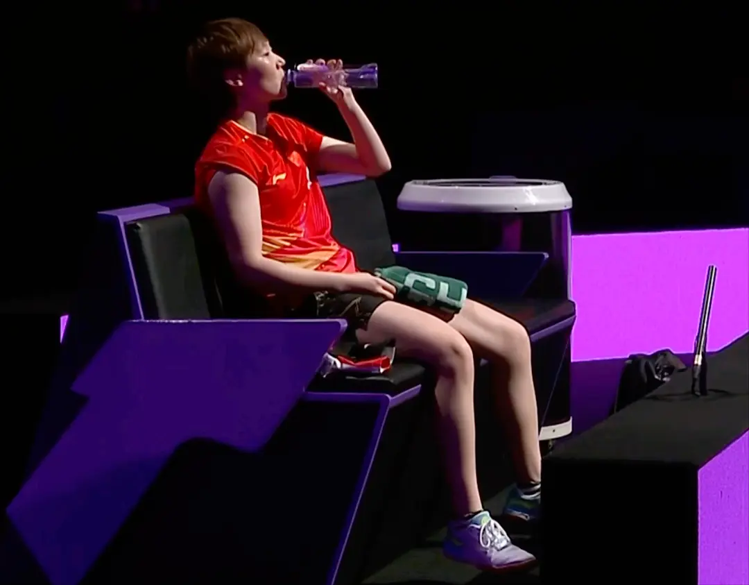 险胜扳回一 险胜扳回一